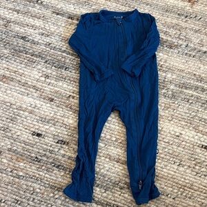 Kyte BABY Navy Zip-Up Onesie